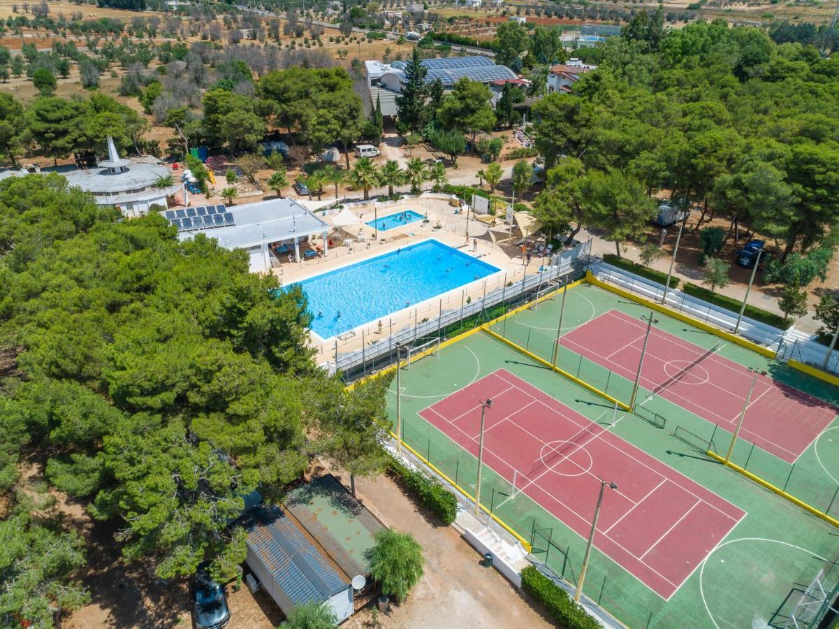 Camping Villaggio Santa Maria Di Leuca ガリアーノ・デル・カーポ エクステリア 写真