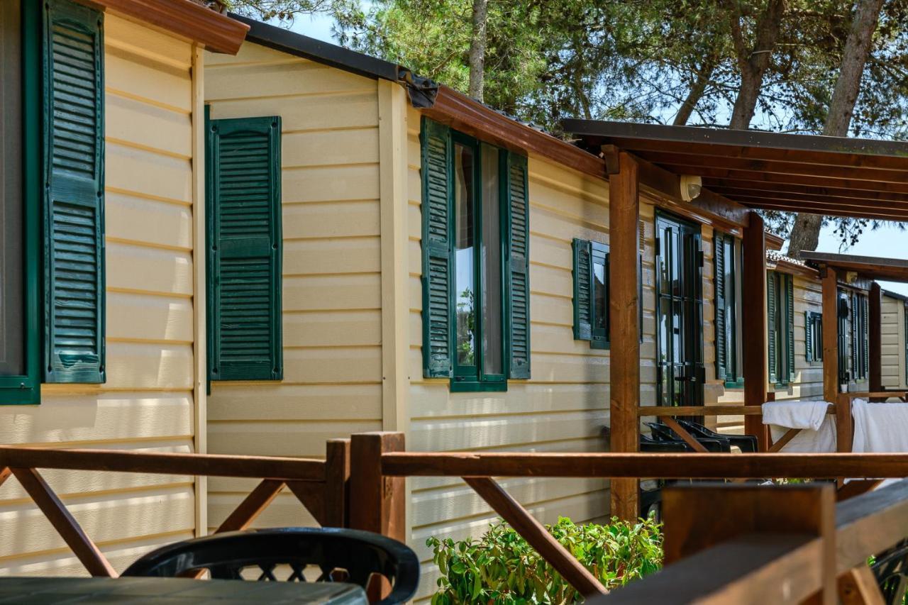 Camping Villaggio Santa Maria Di Leuca ガリアーノ・デル・カーポ エクステリア 写真