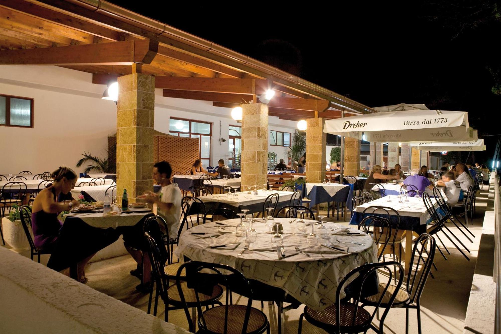 Camping Villaggio Santa Maria Di Leuca ガリアーノ・デル・カーポ エクステリア 写真