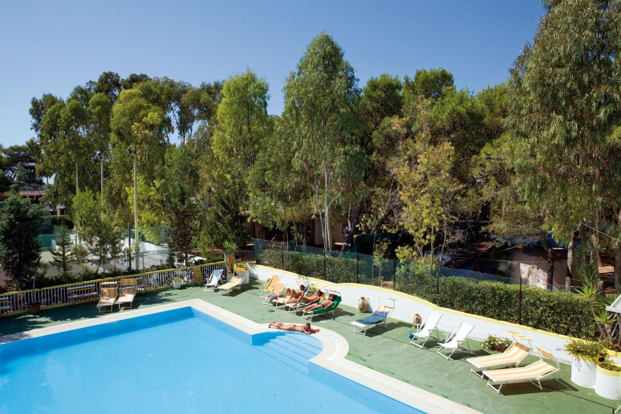 Camping Villaggio Santa Maria Di Leuca ガリアーノ・デル・カーポ エクステリア 写真